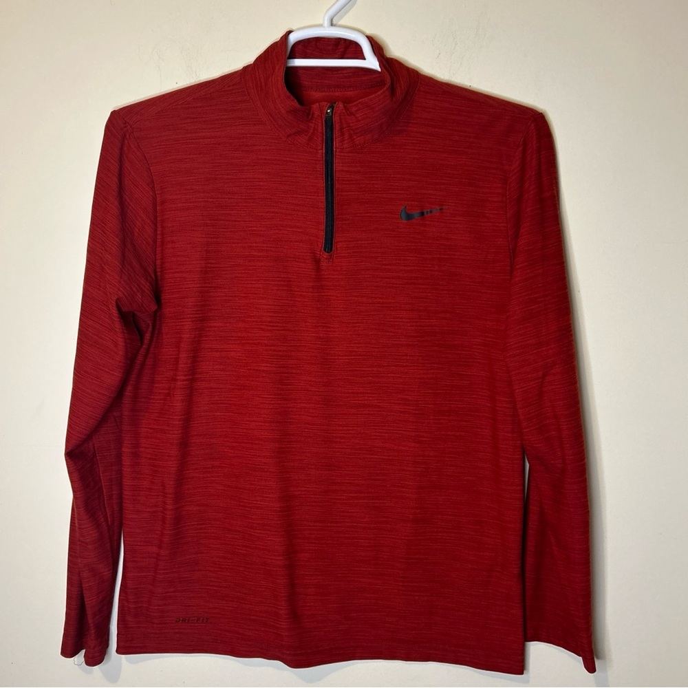 Nike Element 1/4 Zip Pullover Men’s Medium Red Black Knit Tech Fiber Athleisure